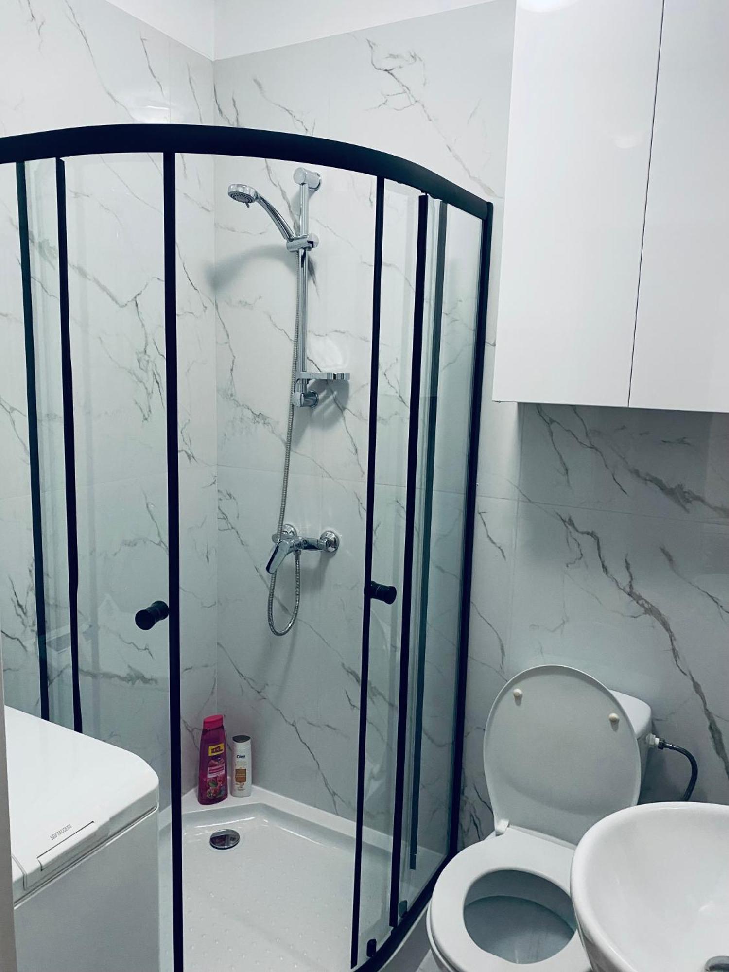 Clicktheflat Karmelicka Warszawa