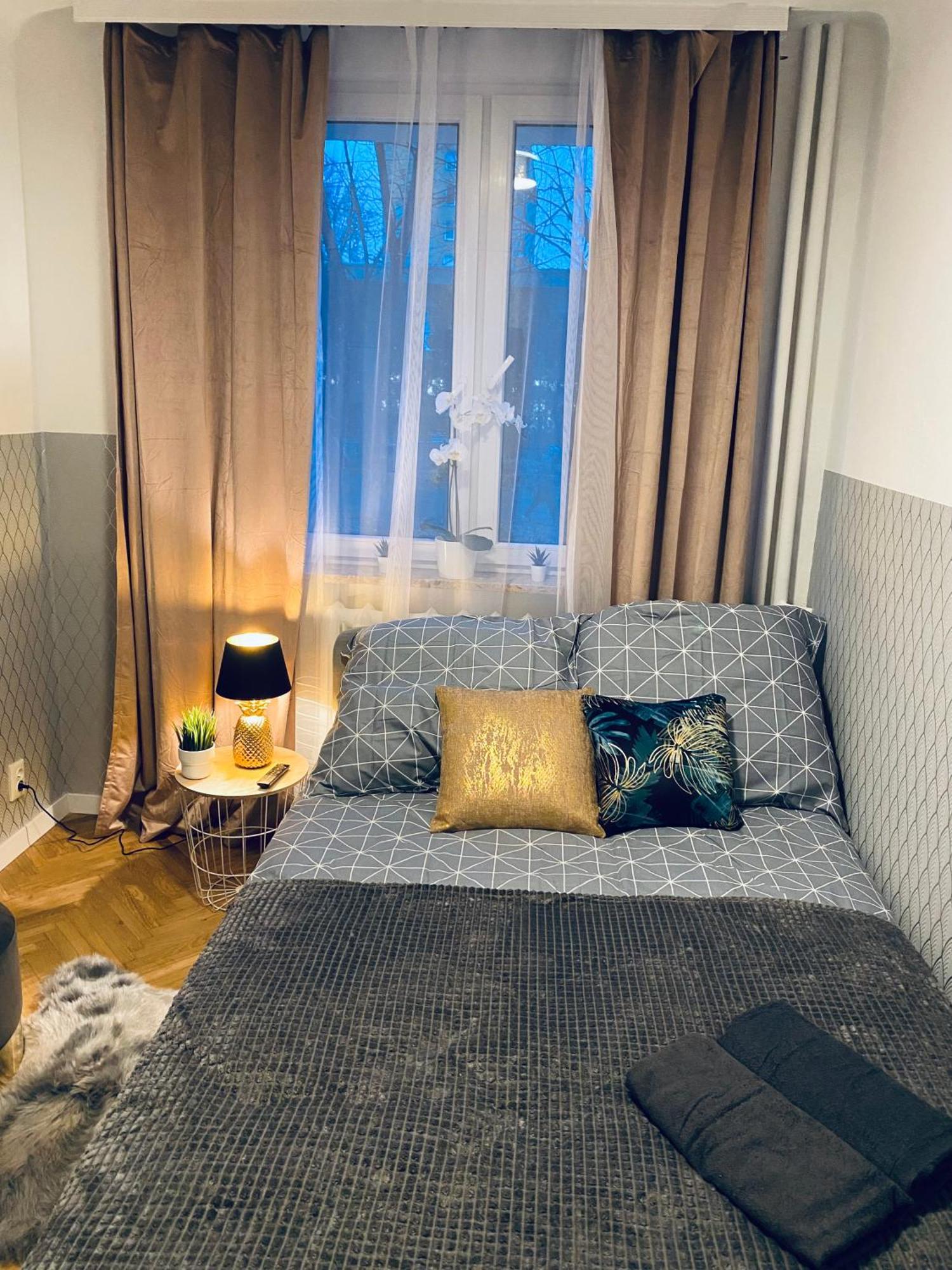 Clicktheflat Karmelicka * Warszawa